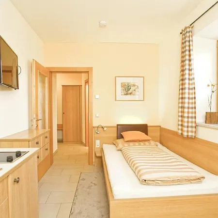 Bauernhofpension Herzog Zu Laah Gasthof 2*